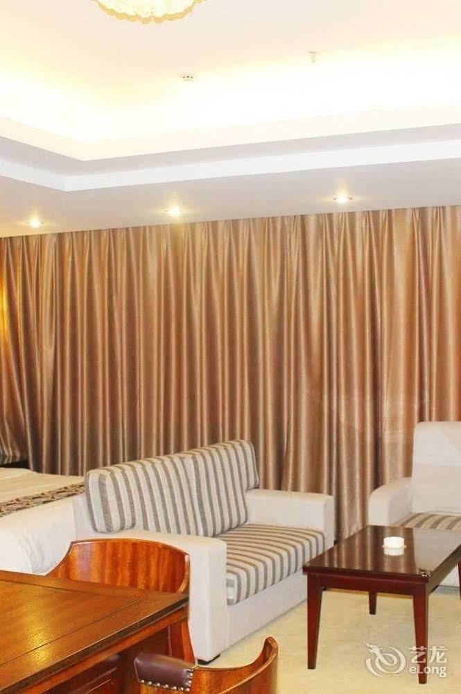 Chengdu Ronghome Hotel 외부 사진