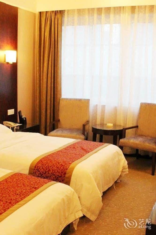 Chengdu Ronghome Hotel 외부 사진